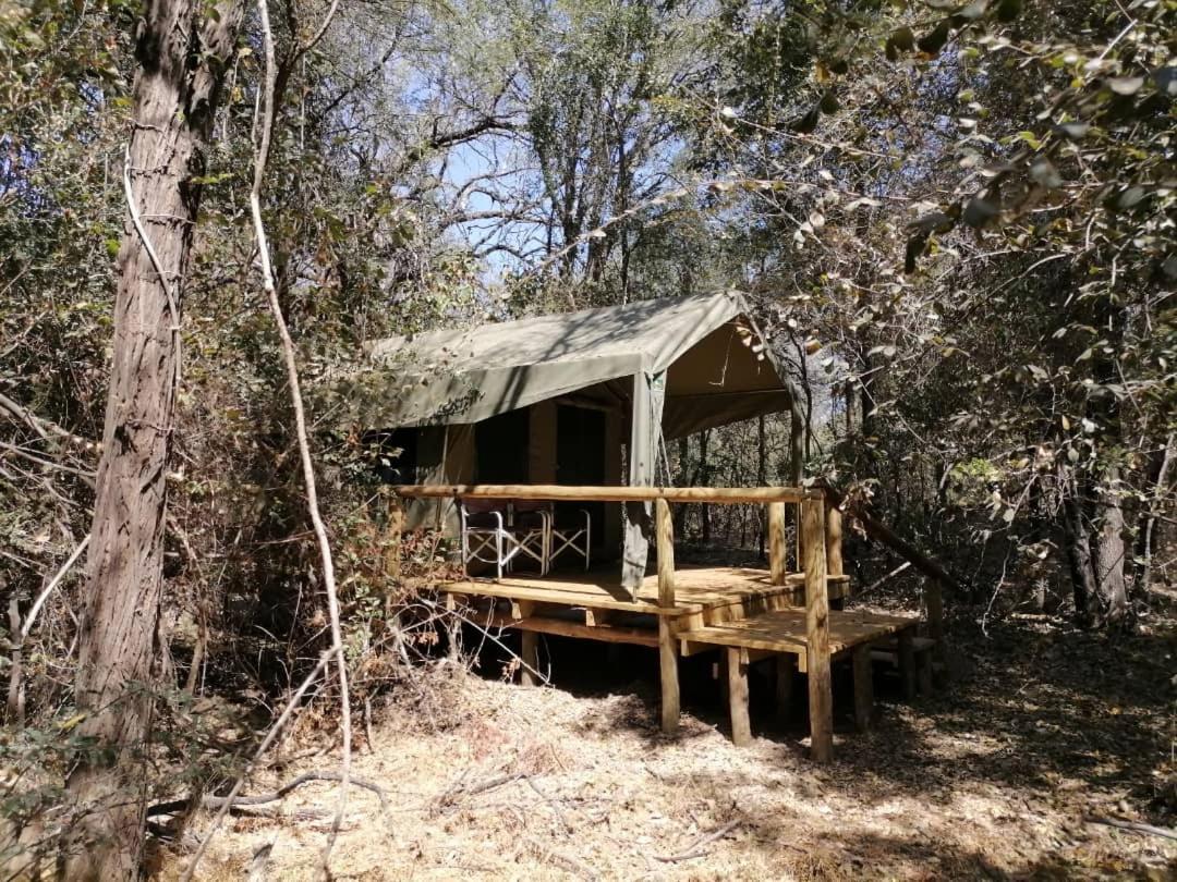 Askiesbos - Samochima Bush Camp Shakawe Exterior foto
